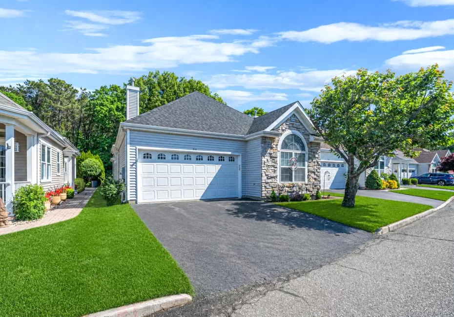 576 Leisure Drive, Brookhaven, NY, 2 Bedrooms Bedrooms, 7 Rooms Rooms,2 BathroomsBathrooms,Residential,For Rent,Leisure,0,1005385 576 Leisure Drive, Brookhaven, NY, 2 Bedrooms Bedrooms, 7 Rooms Rooms,2 BathroomsBathrooms,Residential,For Rent,Leisure,0,1005385