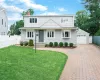 10 Garden Court, North Hempstead, NY, 3 Bedrooms Bedrooms, 7 Rooms Rooms,2 BathroomsBathrooms,Residential,For Rent,Garden,0,1011726 10 Garden Court, North Hempstead, NY, 3 Bedrooms Bedrooms, 7 Rooms Rooms,2 BathroomsBathrooms,Residential,For Rent,Garden,0,1011726