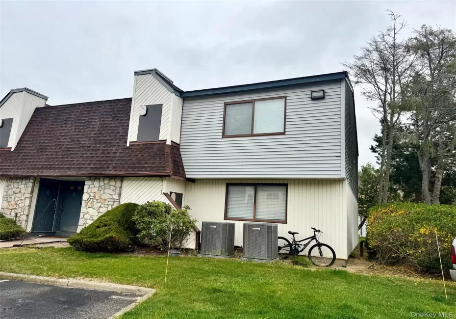 218 Pointe Circle, Brookhaven, NY, 2 Bedrooms Bedrooms, 5 Rooms Rooms,1 BathroomBathrooms,Residential,For Rent,Pointe Circle,0,1011567 218 Pointe Circle, Brookhaven, NY, 2 Bedrooms Bedrooms, 5 Rooms Rooms,1 BathroomBathrooms,Residential,For Rent,Pointe Circle,0,1011567