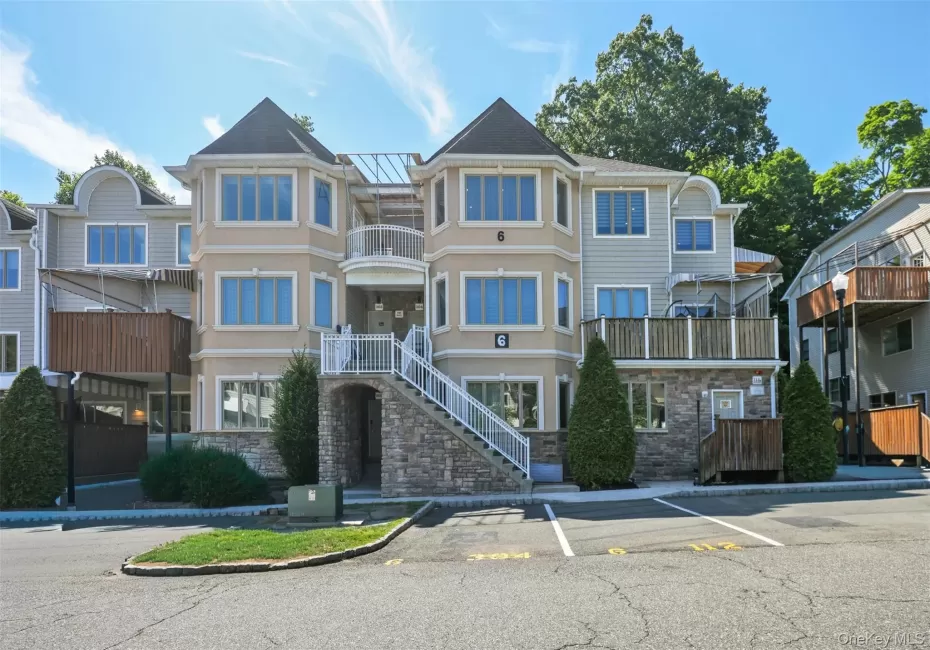 6 Rose Garden Way, Ramapo, NY, 4 Bedrooms Bedrooms, 8 Rooms Rooms,2 BathroomsBathrooms,Residential,For Rent,Rose Garden,0,1011668 6 Rose Garden Way, Ramapo, NY, 4 Bedrooms Bedrooms, 8 Rooms Rooms,2 BathroomsBathrooms,Residential,For Rent,Rose Garden,0,1011668