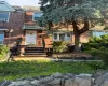 7350 52nd Road, New York, NY, 3 Bedrooms Bedrooms, 6 Rooms Rooms,2 BathroomsBathrooms,Residential,For Rent,52nd,0,1011598 7350 52nd Road, New York, NY, 3 Bedrooms Bedrooms, 6 Rooms Rooms,2 BathroomsBathrooms,Residential,For Rent,52nd,0,1011598