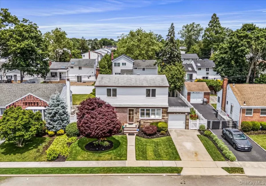 226 Margaret Drive, Hempstead, NY, 4 Bedrooms Bedrooms, 8 Rooms Rooms,2 BathroomsBathrooms,Residential,For Rent,Margaret,0,1010406 226 Margaret Drive, Hempstead, NY, 4 Bedrooms Bedrooms, 8 Rooms Rooms,2 BathroomsBathrooms,Residential,For Rent,Margaret,0,1010406
