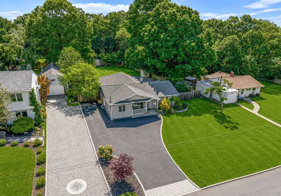 1015 Ocean Avenue, Islip, NY, 3 Bedrooms Bedrooms, 8 Rooms Rooms,2 BathroomsBathrooms,Residential,For Rent,Ocean,0,1011853 1015 Ocean Avenue, Islip, NY, 3 Bedrooms Bedrooms, 8 Rooms Rooms,2 BathroomsBathrooms,Residential,For Rent,Ocean,0,1011853