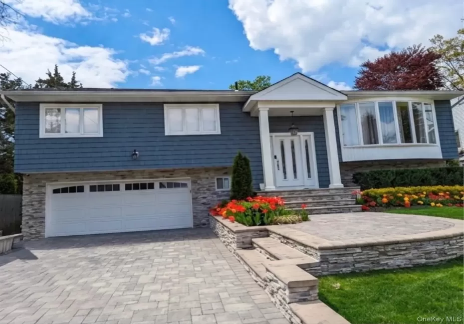 821 Cliffside Avenue, Hempstead, NY, 3 Bedrooms Bedrooms, 8 Rooms Rooms,2 BathroomsBathrooms,Residential Lease,For Rent,Cliffside,0,1011929 821 Cliffside Avenue, Hempstead, NY, 3 Bedrooms Bedrooms, 8 Rooms Rooms,2 BathroomsBathrooms,Residential Lease,For Rent,Cliffside,0,1011929