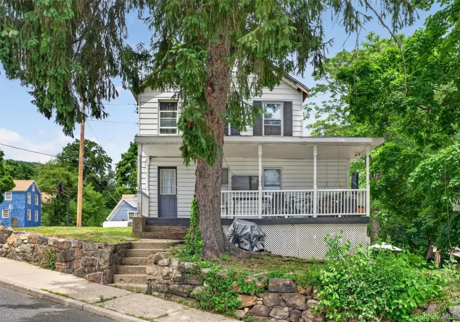50 Schneider Avenue, Highlands, NY, 2 Bedrooms Bedrooms, 6 Rooms Rooms,1 BathroomBathrooms,Residential,For Rent,Schneider,0,1009342 50 Schneider Avenue, Highlands, NY, 2 Bedrooms Bedrooms, 6 Rooms Rooms,1 BathroomBathrooms,Residential,For Rent,Schneider,0,1009342