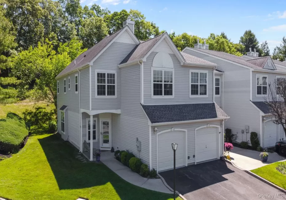 213 Windward Court, Brookhaven, NY, 3 Bedrooms Bedrooms, 5 Rooms Rooms,2 BathroomsBathrooms,Residential,For Rent,Windward,0,1011414 213 Windward Court, Brookhaven, NY, 3 Bedrooms Bedrooms, 5 Rooms Rooms,2 BathroomsBathrooms,Residential,For Rent,Windward,0,1011414