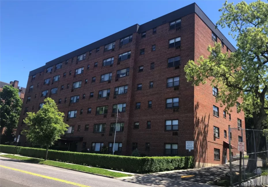 222 North Broadway, Yonkers, NY, 1 Bedroom Bedrooms, 1 Room Rooms,1 BathroomBathrooms,Residential Lease,For Rent,North Broadway,0,1011972 222 North Broadway, Yonkers, NY, 1 Bedroom Bedrooms, 1 Room Rooms,1 BathroomBathrooms,Residential Lease,For Rent,North Broadway,0,1011972
