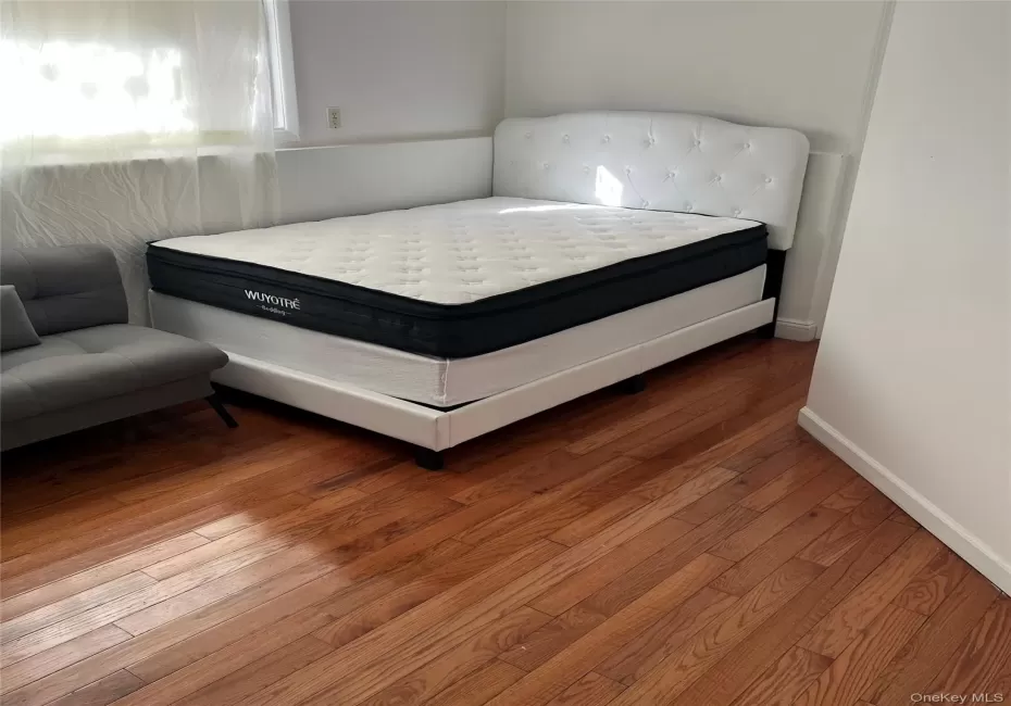 33 Westbrook Lane, Hempstead, NY, 1 Bedroom Bedrooms, 5 Rooms Rooms,1 BathroomBathrooms,Residential Lease,For Rent,Westbrook,0,1011978 33 Westbrook Lane, Hempstead, NY, 1 Bedroom Bedrooms, 5 Rooms Rooms,1 BathroomBathrooms,Residential Lease,For Rent,Westbrook,0,1011978
