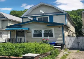 86-23 98th Street, New York, NY, 3 Bedrooms Bedrooms, 7 Rooms Rooms,1 BathroomBathrooms,Residential,For Rent,98th,0,1011850 86-23 98th Street, New York, NY, 3 Bedrooms Bedrooms, 7 Rooms Rooms,1 BathroomBathrooms,Residential,For Rent,98th,0,1011850