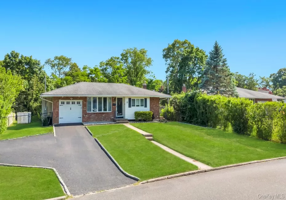 3 Bayberry Drive, Smithtown, NY, 3 Bedrooms Bedrooms, 6 Rooms Rooms,2 BathroomsBathrooms,Residential,For Rent,Bayberry,0,1006934 3 Bayberry Drive, Smithtown, NY, 3 Bedrooms Bedrooms, 6 Rooms Rooms,2 BathroomsBathrooms,Residential,For Rent,Bayberry,0,1006934