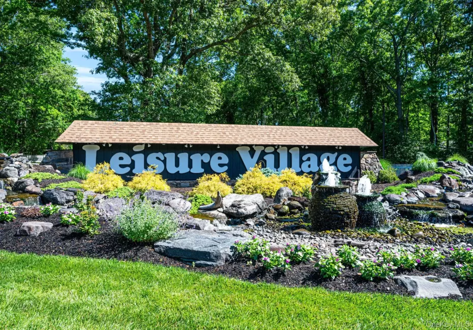 200 New Castle Court, Brookhaven, NY, 1 Bedroom Bedrooms, 3 Rooms Rooms,1 BathroomBathrooms,Residential,For Rent,New Castle,0,1010736 200 New Castle Court, Brookhaven, NY, 1 Bedroom Bedrooms, 3 Rooms Rooms,1 BathroomBathrooms,Residential,For Rent,New Castle,0,1010736