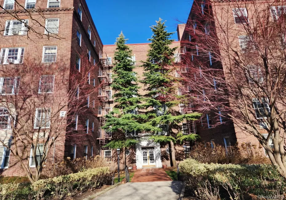 117-01 Park Lane South, New York, NY, 2 Bedrooms Bedrooms, 5 Rooms Rooms,2 BathroomsBathrooms,Residential,For Rent,Park Lane South,0,1012075 117-01 Park Lane South, New York, NY, 2 Bedrooms Bedrooms, 5 Rooms Rooms,2 BathroomsBathrooms,Residential,For Rent,Park Lane South,0,1012075