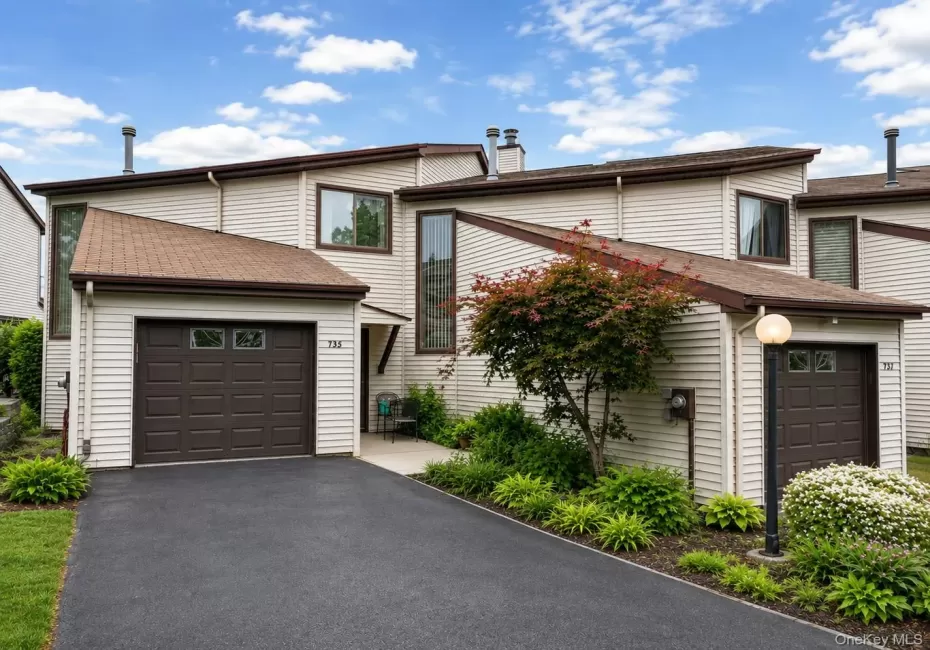 735 Hewitt Lane, New Windsor, NY, 2 Bedrooms Bedrooms, 7 Rooms Rooms,2 BathroomsBathrooms,Residential Lease,For Rent,Hewitt,0,1004192 735 Hewitt Lane, New Windsor, NY, 2 Bedrooms Bedrooms, 7 Rooms Rooms,2 BathroomsBathrooms,Residential Lease,For Rent,Hewitt,0,1004192