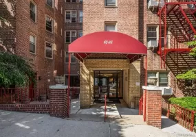 67-25 Clyde Street, New York, NY, 2 Bedrooms Bedrooms, 5 Rooms Rooms,1 BathroomBathrooms,Residential,For Rent,Clyde,0,883649 67-25 Clyde Street, New York, NY, 2 Bedrooms Bedrooms, 5 Rooms Rooms,1 BathroomBathrooms,Residential,For Rent,Clyde,0,883649