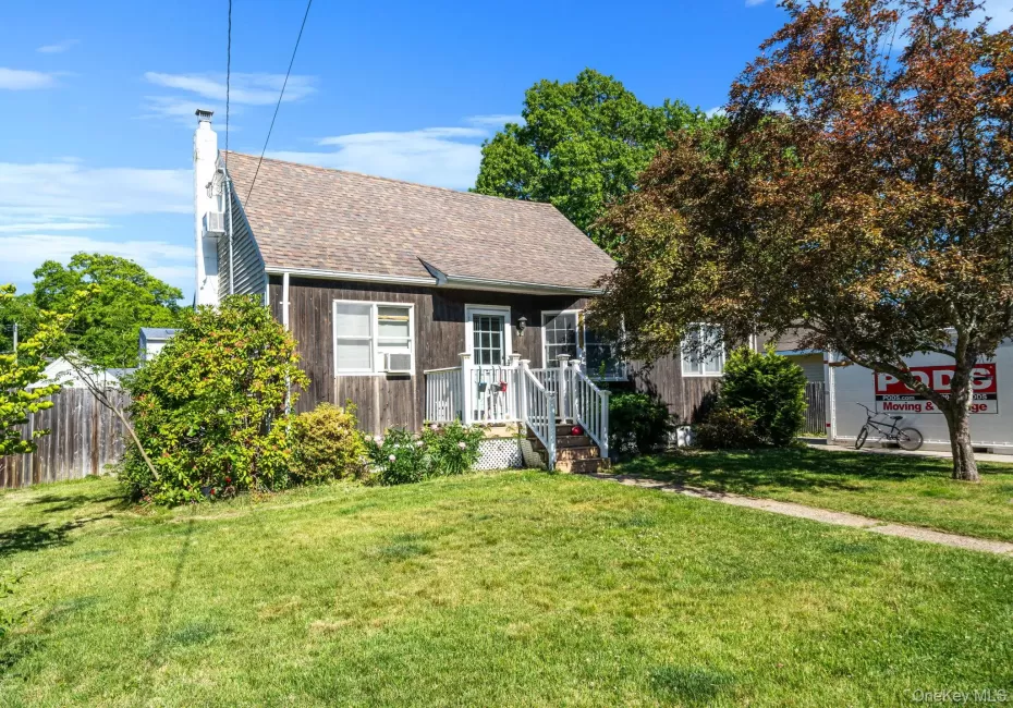 15 Millford Avenue, Brookhaven, NY, 4 Bedrooms Bedrooms, 8 Rooms Rooms,2 BathroomsBathrooms,Residential,For Rent,Millford,0,1011106 15 Millford Avenue, Brookhaven, NY, 4 Bedrooms Bedrooms, 8 Rooms Rooms,2 BathroomsBathrooms,Residential,For Rent,Millford,0,1011106