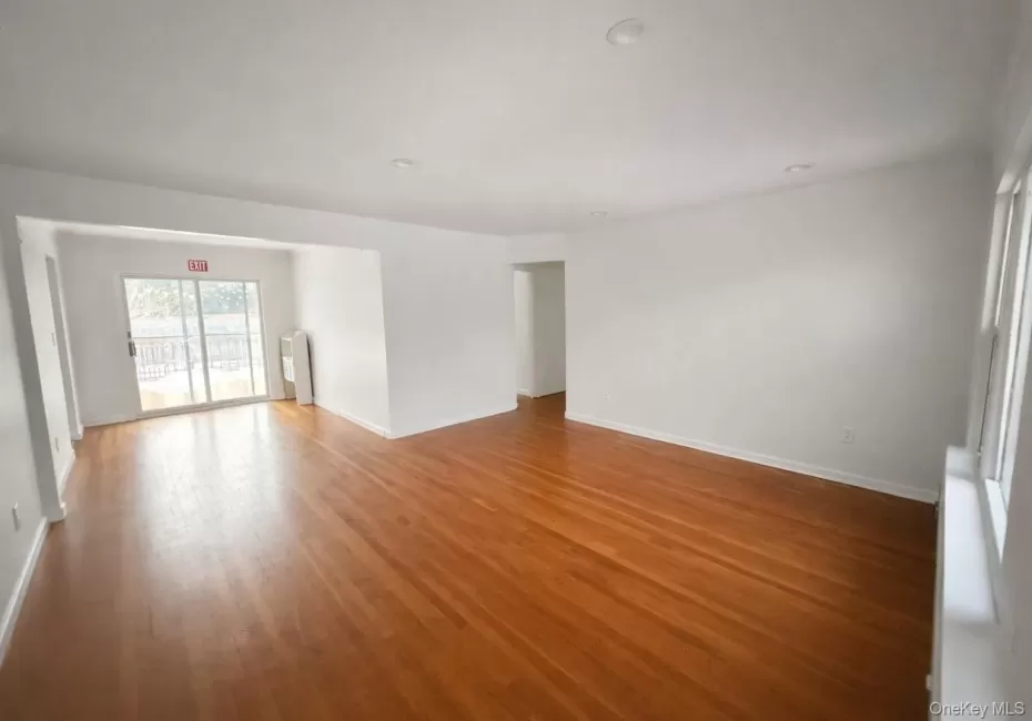 46 Elmira Street, Oyster Bay, NY, 3 Bedrooms Bedrooms, 13 Rooms Rooms,3 BathroomsBathrooms,Residential Lease,For Rent,Elmira,0,964128 46 Elmira Street, Oyster Bay, NY, 3 Bedrooms Bedrooms, 13 Rooms Rooms,3 BathroomsBathrooms,Residential Lease,For Rent,Elmira,0,964128