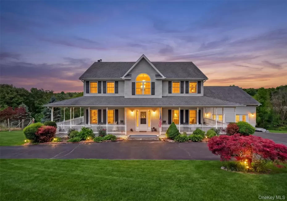Welcome to 2 Melissa Lane in Washingtonville! Welcome to 2 Melissa Lane in Washingtonville!