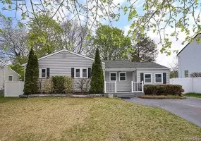 52 Huron Street, Brookhaven, NY, 3 Bedrooms Bedrooms, 9 Rooms Rooms,2 BathroomsBathrooms,Residential Lease,For Rent,Huron,0,1011062 52 Huron Street, Brookhaven, NY, 3 Bedrooms Bedrooms, 9 Rooms Rooms,2 BathroomsBathrooms,Residential Lease,For Rent,Huron,0,1011062