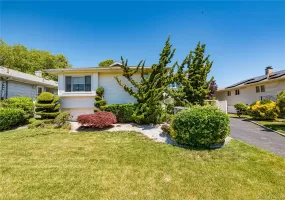 36 Elaine Drive, Hempstead, NY, 5 Bedrooms Bedrooms, 9 Rooms Rooms,3 BathroomsBathrooms,Residential,For Rent,Elaine,0,1011056 36 Elaine Drive, Hempstead, NY, 5 Bedrooms Bedrooms, 9 Rooms Rooms,3 BathroomsBathrooms,Residential,For Rent,Elaine,0,1011056