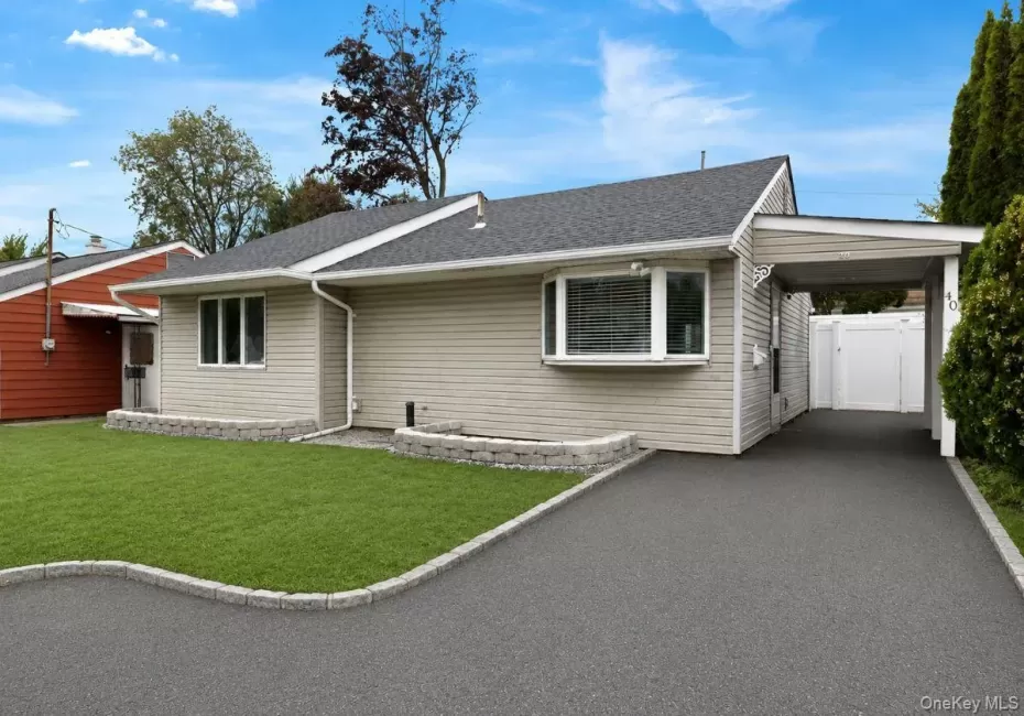 40 Southridge Drive, Glen Cove, NY, 3 Bedrooms Bedrooms, 6 Rooms Rooms,1 BathroomBathrooms,Residential,For Rent,Southridge,0,1010179 40 Southridge Drive, Glen Cove, NY, 3 Bedrooms Bedrooms, 6 Rooms Rooms,1 BathroomBathrooms,Residential,For Rent,Southridge,0,1010179