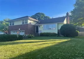25 Reed Lane, North Hempstead, NY, 3 Bedrooms Bedrooms, 6 Rooms Rooms,2 BathroomsBathrooms,Residential,For Rent,Reed,0,1011593 25 Reed Lane, North Hempstead, NY, 3 Bedrooms Bedrooms, 6 Rooms Rooms,2 BathroomsBathrooms,Residential,For Rent,Reed,0,1011593