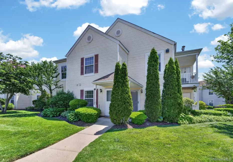 182 Fairview Circle, Brookhaven, NY, 2 Bedrooms Bedrooms, 6 Rooms Rooms,1 BathroomBathrooms,Residential,For Rent,Fairview,0,1011284 182 Fairview Circle, Brookhaven, NY, 2 Bedrooms Bedrooms, 6 Rooms Rooms,1 BathroomBathrooms,Residential,For Rent,Fairview,0,1011284