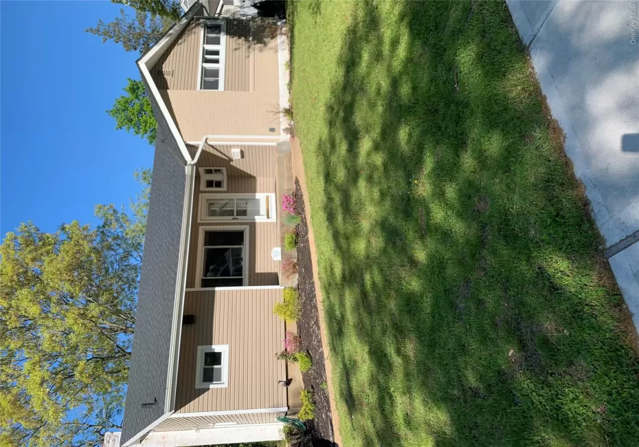 402 Leslie Lane, Hempstead, NY, 3 Bedrooms Bedrooms, 6 Rooms Rooms,2 BathroomsBathrooms,Residential Lease,For Rent,Leslie,0,1012097 402 Leslie Lane, Hempstead, NY, 3 Bedrooms Bedrooms, 6 Rooms Rooms,2 BathroomsBathrooms,Residential Lease,For Rent,Leslie,0,1012097