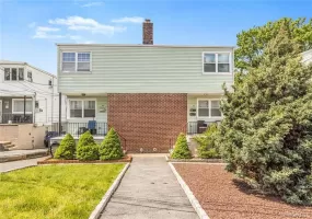 37 Troy Lane, Yonkers, NY, 4 Bedrooms Bedrooms, 5 Rooms Rooms,1 BathroomBathrooms,Residential Lease,For Rent,Troy,0,995253 37 Troy Lane, Yonkers, NY, 4 Bedrooms Bedrooms, 5 Rooms Rooms,1 BathroomBathrooms,Residential Lease,For Rent,Troy,0,995253