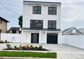2450 Florin Court, Hempstead, NY, 5 Bedrooms Bedrooms, 12 Rooms Rooms,3 BathroomsBathrooms,Residential,For Rent,Florin,0,1012114 2450 Florin Court, Hempstead, NY, 5 Bedrooms Bedrooms, 12 Rooms Rooms,3 BathroomsBathrooms,Residential,For Rent,Florin,0,1012114