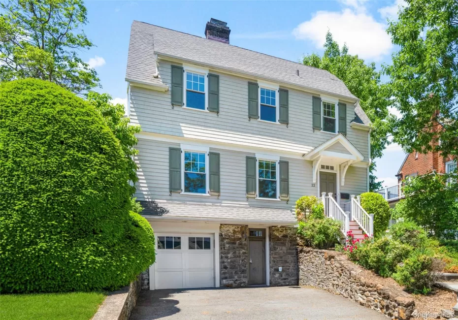 22 Vanderburgh Avenue, Mamaroneck, NY, 4 Bedrooms Bedrooms, 8 Rooms Rooms,3 BathroomsBathrooms,Residential Lease,For Rent,Vanderburgh,0,1007649 22 Vanderburgh Avenue, Mamaroneck, NY, 4 Bedrooms Bedrooms, 8 Rooms Rooms,3 BathroomsBathrooms,Residential Lease,For Rent,Vanderburgh,0,1007649