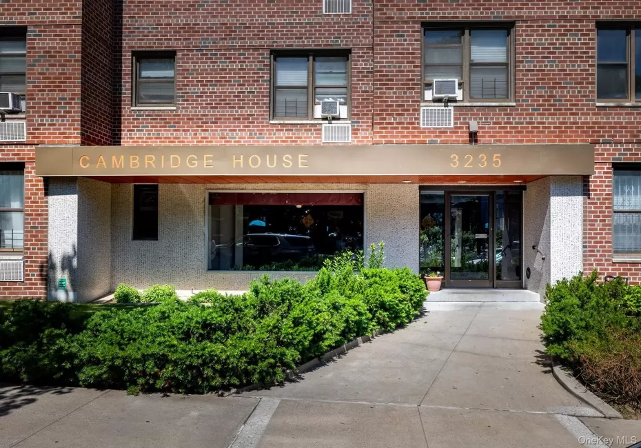 3235 Cambridge Avenue, New York, NY, 1 Bedroom Bedrooms, 3 Rooms Rooms,1 BathroomBathrooms,Residential,For Rent,Cambridge,0,1012156 3235 Cambridge Avenue, New York, NY, 1 Bedroom Bedrooms, 3 Rooms Rooms,1 BathroomBathrooms,Residential,For Rent,Cambridge,0,1012156