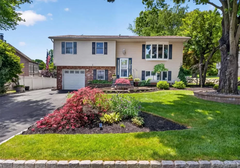 17 Mc Govern Drive, Haverstraw, NY, 5 Bedrooms Bedrooms, 14 Rooms Rooms,2 BathroomsBathrooms,Residential,For Rent,Mc Govern,0,1010323 17 Mc Govern Drive, Haverstraw, NY, 5 Bedrooms Bedrooms, 14 Rooms Rooms,2 BathroomsBathrooms,Residential,For Rent,Mc Govern,0,1010323