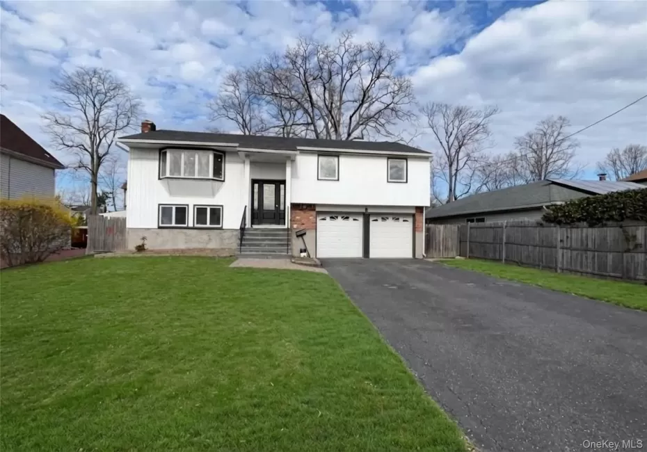 12 Deans Lane, Oyster Bay, NY, 4 Bedrooms Bedrooms, 8 Rooms Rooms,3 BathroomsBathrooms,Residential,For Rent,Deans,0,978767 12 Deans Lane, Oyster Bay, NY, 4 Bedrooms Bedrooms, 8 Rooms Rooms,3 BathroomsBathrooms,Residential,For Rent,Deans,0,978767