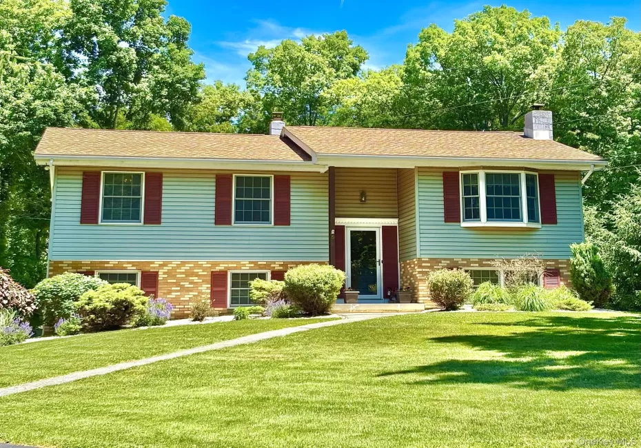 Rhinebeck 4 BR, 2 bath, 2078 SF home Rhinebeck 4 BR, 2 bath, 2078 SF home