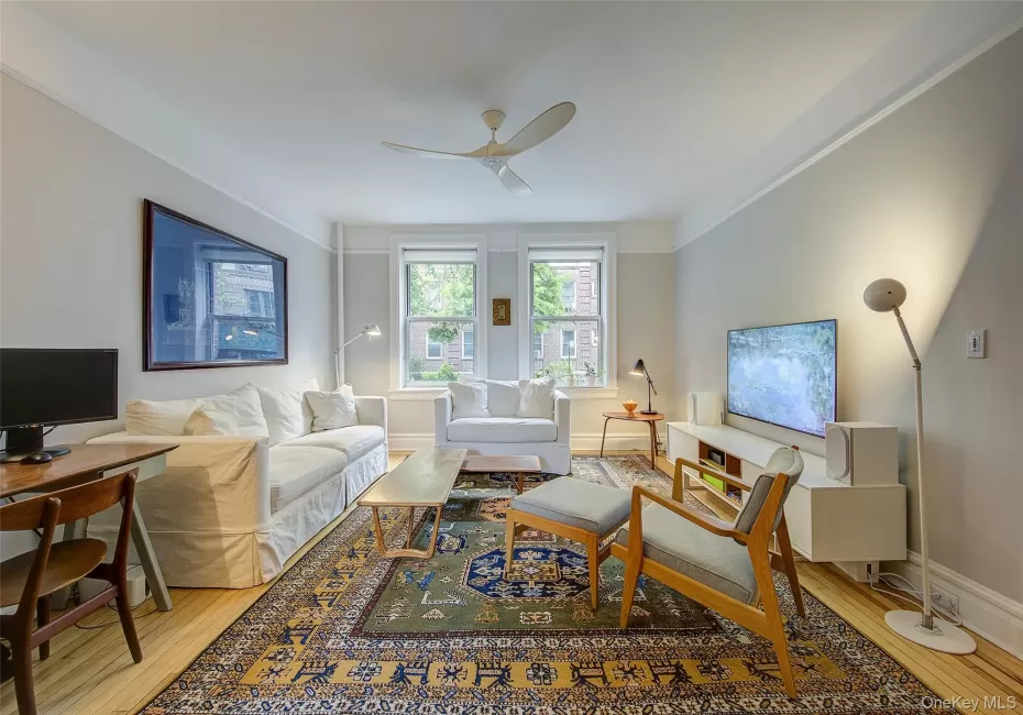 34-39 82nd Street, New York, NY, 2 Bedrooms Bedrooms, 5 Rooms Rooms,1 BathroomBathrooms,Residential,For Rent,82nd,0,1012181 34-39 82nd Street, New York, NY, 2 Bedrooms Bedrooms, 5 Rooms Rooms,1 BathroomBathrooms,Residential,For Rent,82nd,0,1012181