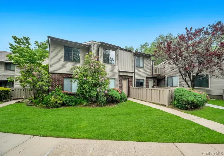 203 Birchwood Road, Brookhaven, NY, 2 Bedrooms Bedrooms, 7 Rooms Rooms,2 BathroomsBathrooms,Residential,For Rent,Birchwood,0,1005546 203 Birchwood Road, Brookhaven, NY, 2 Bedrooms Bedrooms, 7 Rooms Rooms,2 BathroomsBathrooms,Residential,For Rent,Birchwood,0,1005546