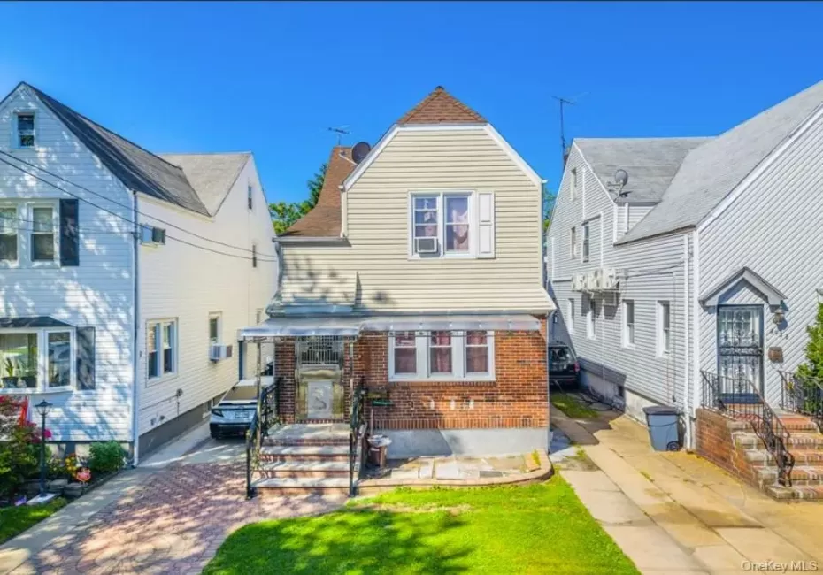 8926 210th Street, New York, NY, 5 Bedrooms Bedrooms, 10 Rooms Rooms,3 BathroomsBathrooms,Residential,For Rent,210th,0,1012213 8926 210th Street, New York, NY, 5 Bedrooms Bedrooms, 10 Rooms Rooms,3 BathroomsBathrooms,Residential,For Rent,210th,0,1012213