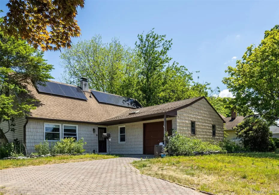 215 Avondale Drive, Brookhaven, NY, 3 Bedrooms Bedrooms, 6 Rooms Rooms,1 BathroomBathrooms,Residential,For Rent,Avondale,0,1010573 215 Avondale Drive, Brookhaven, NY, 3 Bedrooms Bedrooms, 6 Rooms Rooms,1 BathroomBathrooms,Residential,For Rent,Avondale,0,1010573
