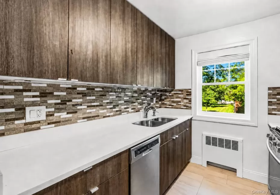 78-17 226th Street, New York, NY, 1 Bedroom Bedrooms, 4 Rooms Rooms,1 BathroomBathrooms,Residential,For Rent,226th,0,1011879 78-17 226th Street, New York, NY, 1 Bedroom Bedrooms, 4 Rooms Rooms,1 BathroomBathrooms,Residential,For Rent,226th,0,1011879