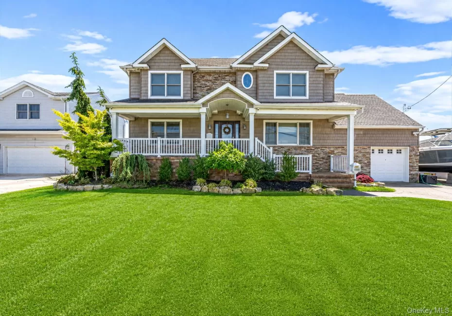 14 Jackson Place, Oyster Bay, NY, 5 Bedrooms Bedrooms, 9 Rooms Rooms,2 BathroomsBathrooms,Residential,For Rent,Jackson,0,1011667 14 Jackson Place, Oyster Bay, NY, 5 Bedrooms Bedrooms, 9 Rooms Rooms,2 BathroomsBathrooms,Residential,For Rent,Jackson,0,1011667