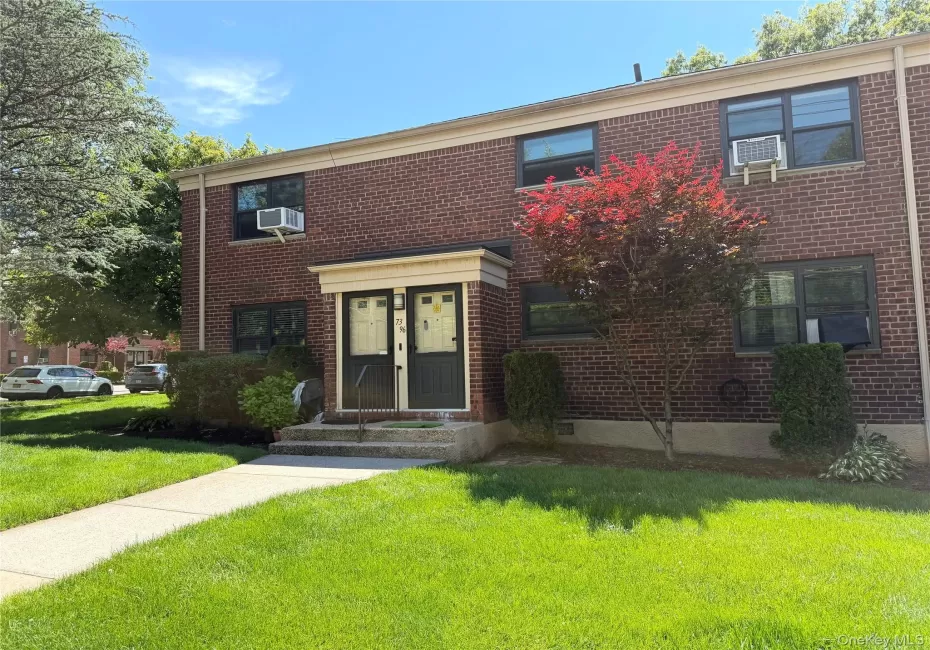 73-96 Springfield Blvd, New York, NY, 2 Bedrooms Bedrooms, 5 Rooms Rooms,1 BathroomBathrooms,Residential,For Rent,Springfield Blvd,0,1012108 73-96 Springfield Blvd, New York, NY, 2 Bedrooms Bedrooms, 5 Rooms Rooms,1 BathroomBathrooms,Residential,For Rent,Springfield Blvd,0,1012108
