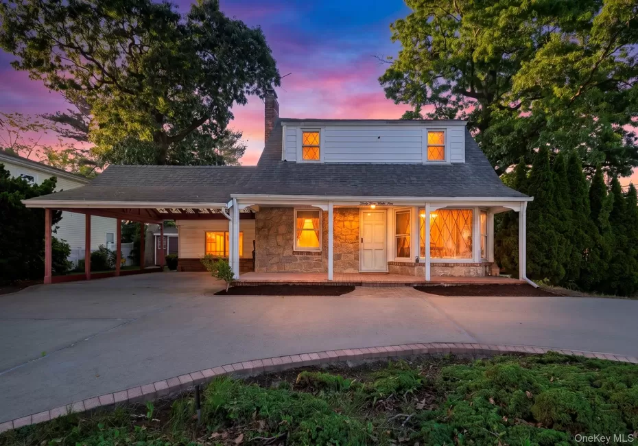 3499 Woodward Avenue, Hempstead, NY, 4 Bedrooms Bedrooms, 8 Rooms Rooms,2 BathroomsBathrooms,Residential,For Rent,Woodward,0,1008154 3499 Woodward Avenue, Hempstead, NY, 4 Bedrooms Bedrooms, 8 Rooms Rooms,2 BathroomsBathrooms,Residential,For Rent,Woodward,0,1008154