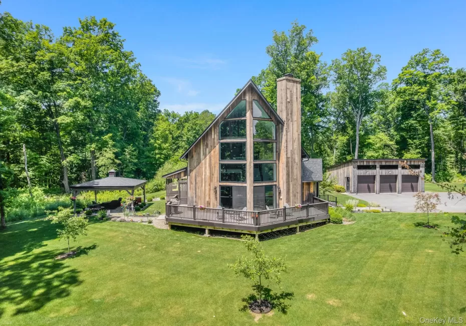 62 Flower Road, East Fishkill, NY, 3 Bedrooms Bedrooms, 10 Rooms Rooms,2 BathroomsBathrooms,Residential,For Rent,Flower,0,1012017 62 Flower Road, East Fishkill, NY, 3 Bedrooms Bedrooms, 10 Rooms Rooms,2 BathroomsBathrooms,Residential,For Rent,Flower,0,1012017