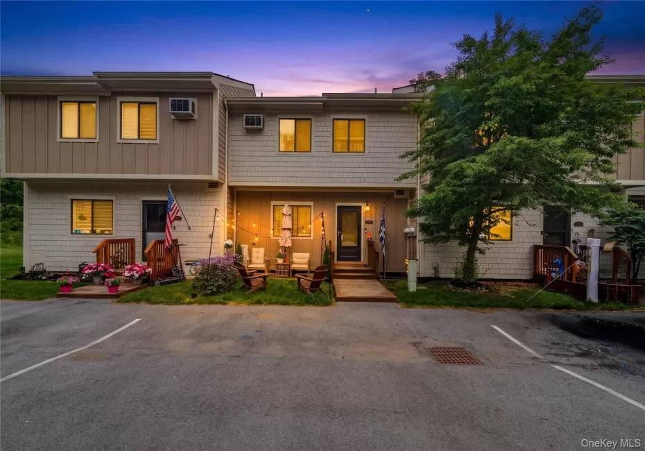 6702 Chelsea Cove, East Fishkill, NY, 3 Bedrooms Bedrooms, 6 Rooms Rooms,2 BathroomsBathrooms,Residential,For Rent,Chelsea,0,1011544 6702 Chelsea Cove, East Fishkill, NY, 3 Bedrooms Bedrooms, 6 Rooms Rooms,2 BathroomsBathrooms,Residential,For Rent,Chelsea,0,1011544