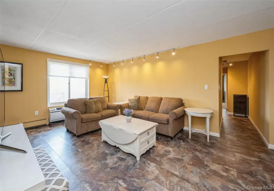 135 Post Avenue, Hempstead, NY, 2 Bedrooms Bedrooms, 5 Rooms Rooms,2 BathroomsBathrooms,Residential,For Rent,Post,0,1005598 135 Post Avenue, Hempstead, NY, 2 Bedrooms Bedrooms, 5 Rooms Rooms,2 BathroomsBathrooms,Residential,For Rent,Post,0,1005598