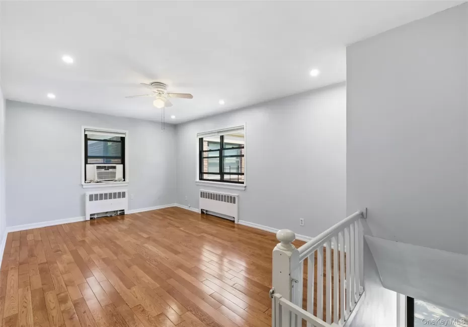 220-17 75th Avenue, New York, NY, 2 Bedrooms Bedrooms, 4 Rooms Rooms,1 BathroomBathrooms,Residential,For Rent,75th,0,1009695 220-17 75th Avenue, New York, NY, 2 Bedrooms Bedrooms, 4 Rooms Rooms,1 BathroomBathrooms,Residential,For Rent,75th,0,1009695