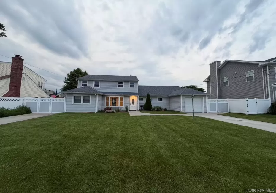 40 Relda Street, Oyster Bay, NY, 4 Bedrooms Bedrooms, 7 Rooms Rooms,2 BathroomsBathrooms,Residential Lease,For Rent,Relda,0,1012165 40 Relda Street, Oyster Bay, NY, 4 Bedrooms Bedrooms, 7 Rooms Rooms,2 BathroomsBathrooms,Residential Lease,For Rent,Relda,0,1012165