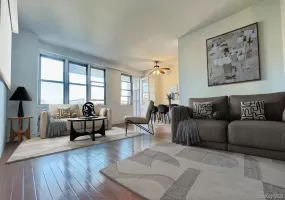 43-10 Kissena Boulevard, New York, NY, 1 Bedroom Bedrooms, 3 Rooms Rooms,1 BathroomBathrooms,Residential,For Rent,Kissena,0,1012414 43-10 Kissena Boulevard, New York, NY, 1 Bedroom Bedrooms, 3 Rooms Rooms,1 BathroomBathrooms,Residential,For Rent,Kissena,0,1012414