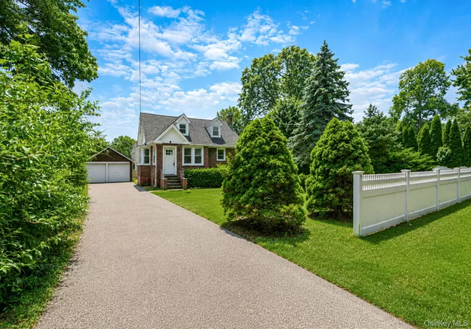 44 Elizabeth Avenue, Smithtown, NY, 3 Bedrooms Bedrooms, 8 Rooms Rooms,2 BathroomsBathrooms,Residential,For Rent,Elizabeth,0,1012238 44 Elizabeth Avenue, Smithtown, NY, 3 Bedrooms Bedrooms, 8 Rooms Rooms,2 BathroomsBathrooms,Residential,For Rent,Elizabeth,0,1012238