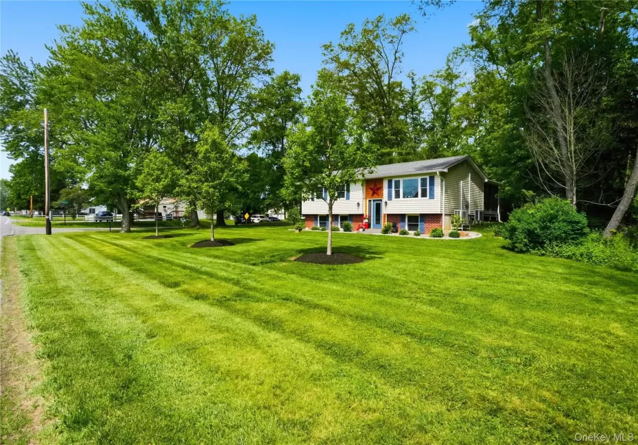 210 Libertyville Road, New Paltz, NY, 3 Bedrooms Bedrooms, 8 Rooms Rooms,2 BathroomsBathrooms,Residential,For Rent,Libertyville,0,1011205 210 Libertyville Road, New Paltz, NY, 3 Bedrooms Bedrooms, 8 Rooms Rooms,2 BathroomsBathrooms,Residential,For Rent,Libertyville,0,1011205